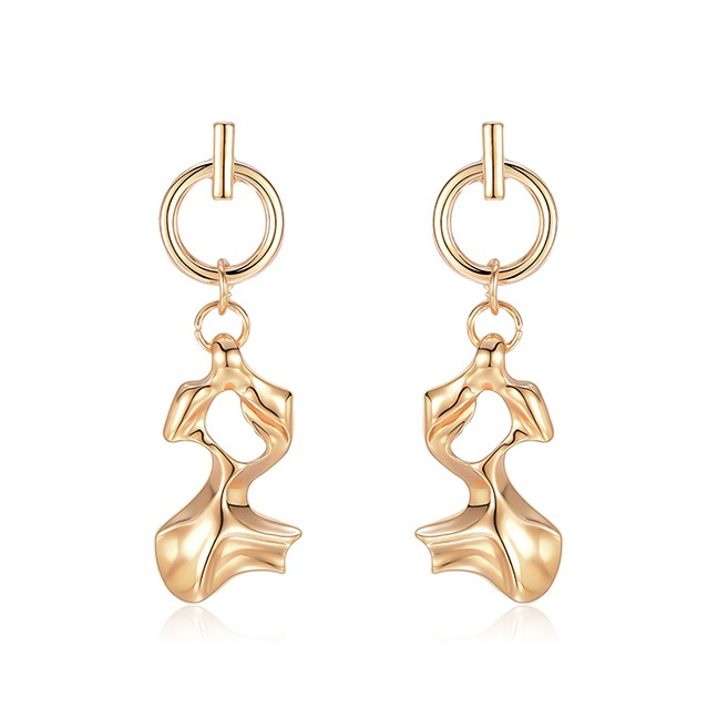 LRC Anting Tusuk Fashion Gold Zinc Alloy Geometric Earrings F69374