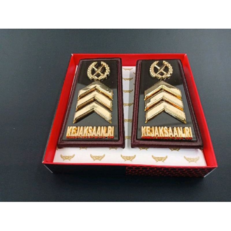 Pangkat PDU Kejaksaan RI Golongan 2c Lapisan  Dasar Akrilik