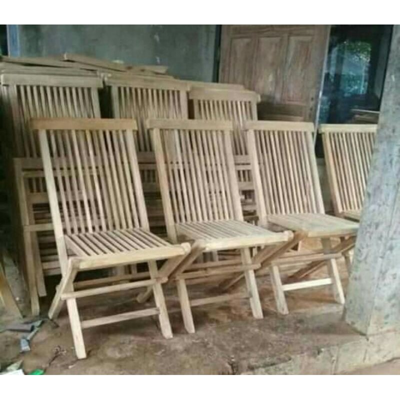 Kursi lipat kayu jati Jepara
