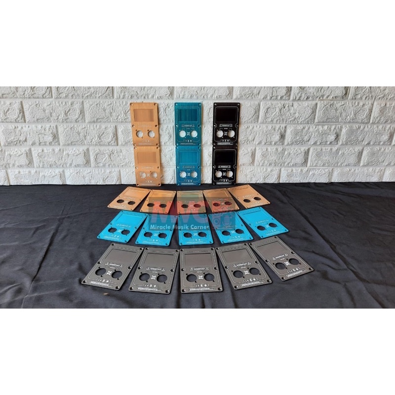PANEL SPIKON ALUMUNIUM WARNA