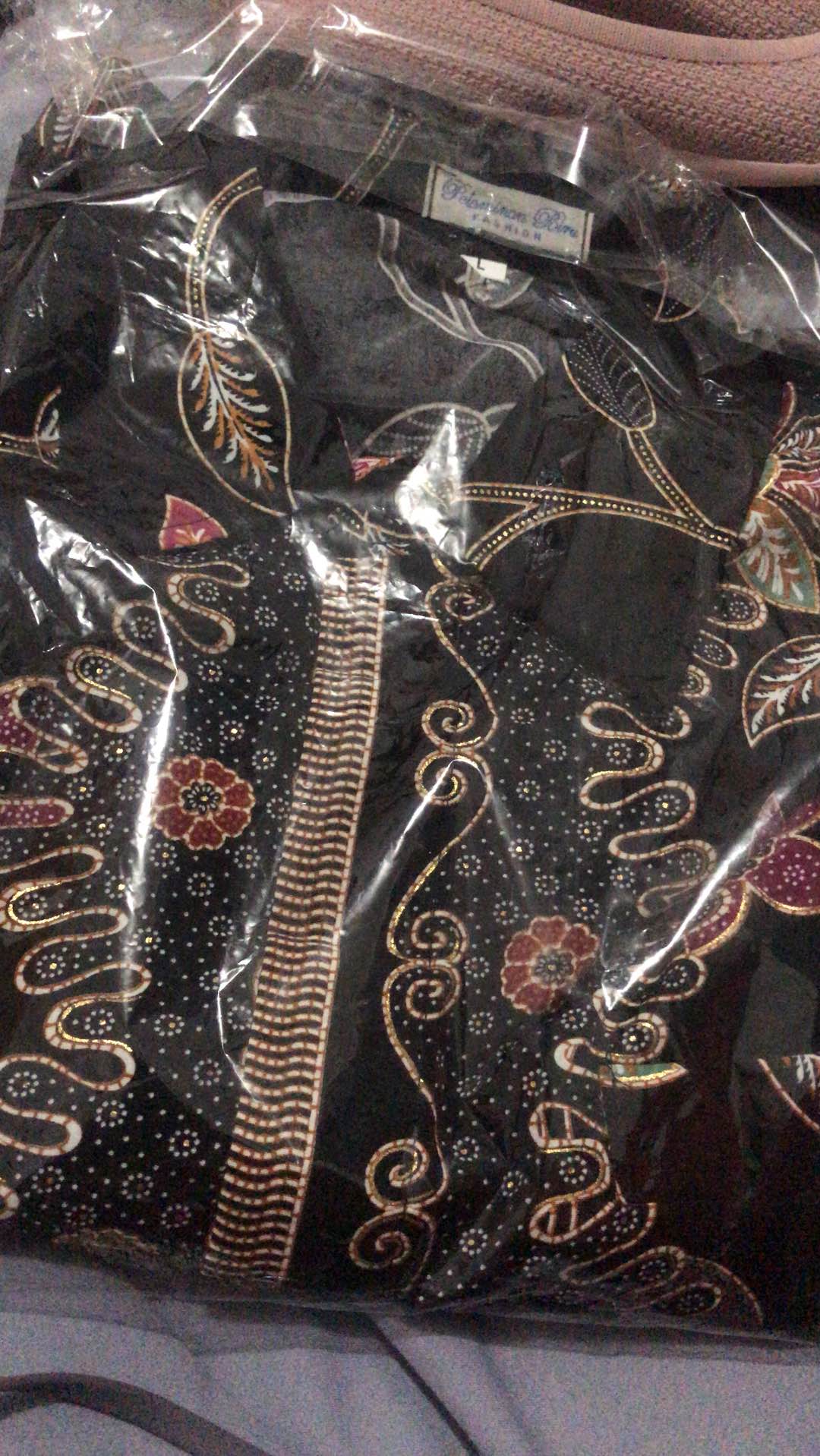 Couple Batik Cbpjp03 Kemeja Pria Tangan Panjang Dan Rok Prisket Panjang Wanita Bunga Rambat Hitam