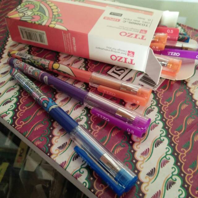 

Bolpen Gel Tizo pen
