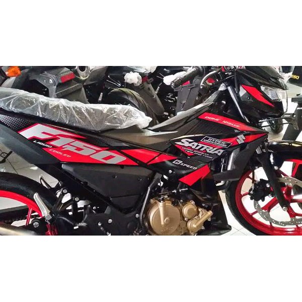 cover tutup box aki R suzuki satria fu 150 fi injeksi kanan..