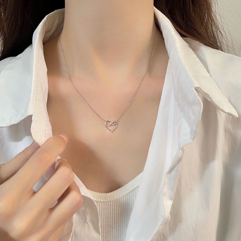 Kalung Rantai Klavikula Hias Liontin Kristal Berlian Bahan S925 Silver Gold Gaya Korea Untuk Wanita