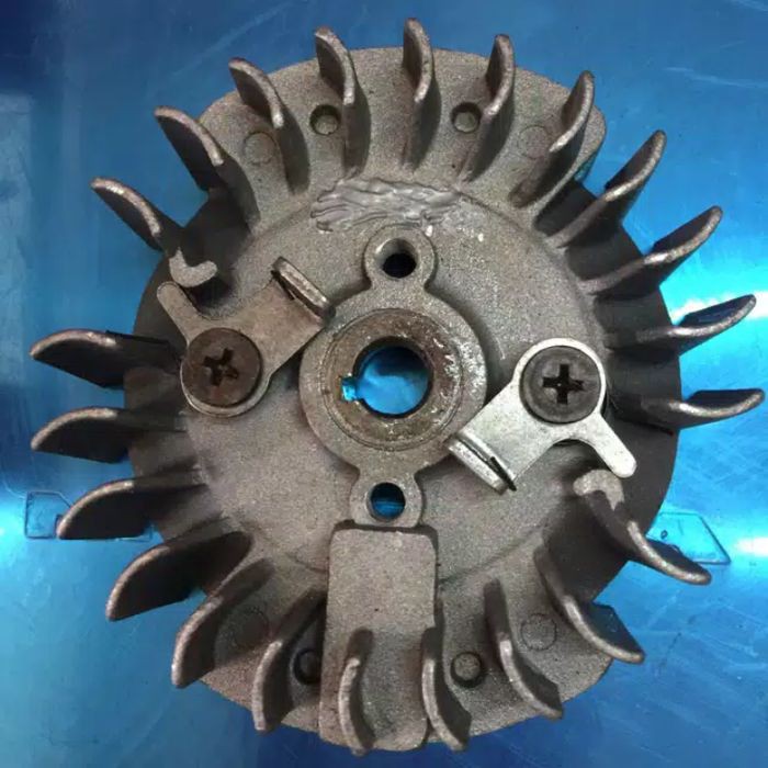 Flywheel Magnet Chainsaw 5200