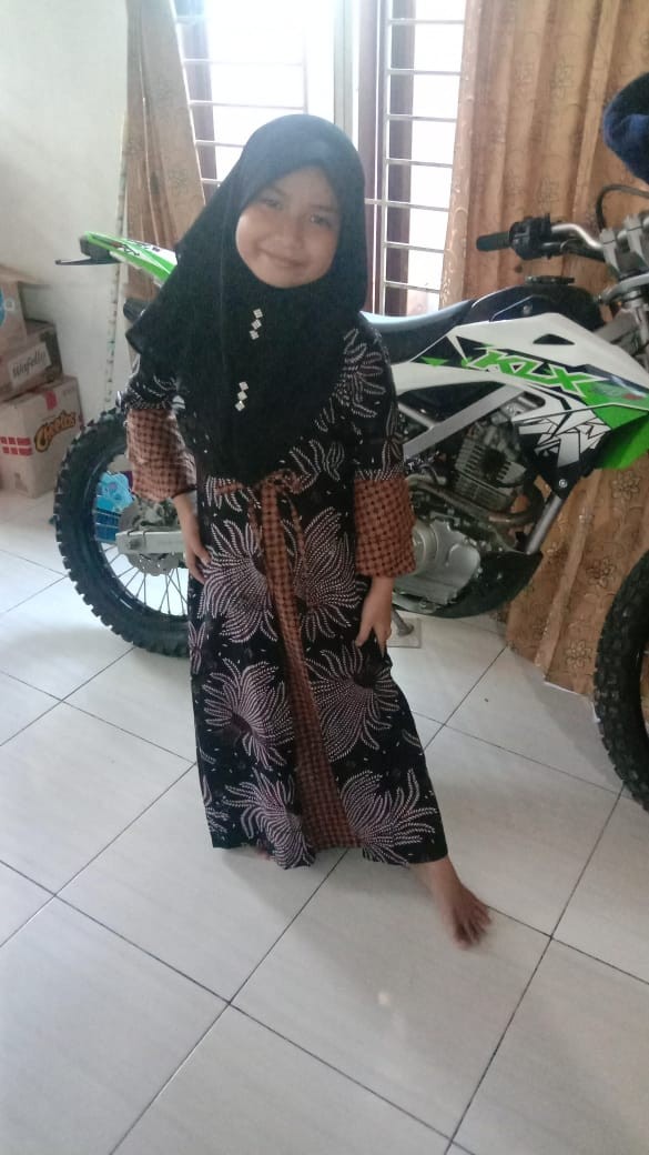 Wou Batik Couple Busui Sibulan Family Model Gamis Adipati Keluarga Anak Cewek Dan Cowok - Kg053