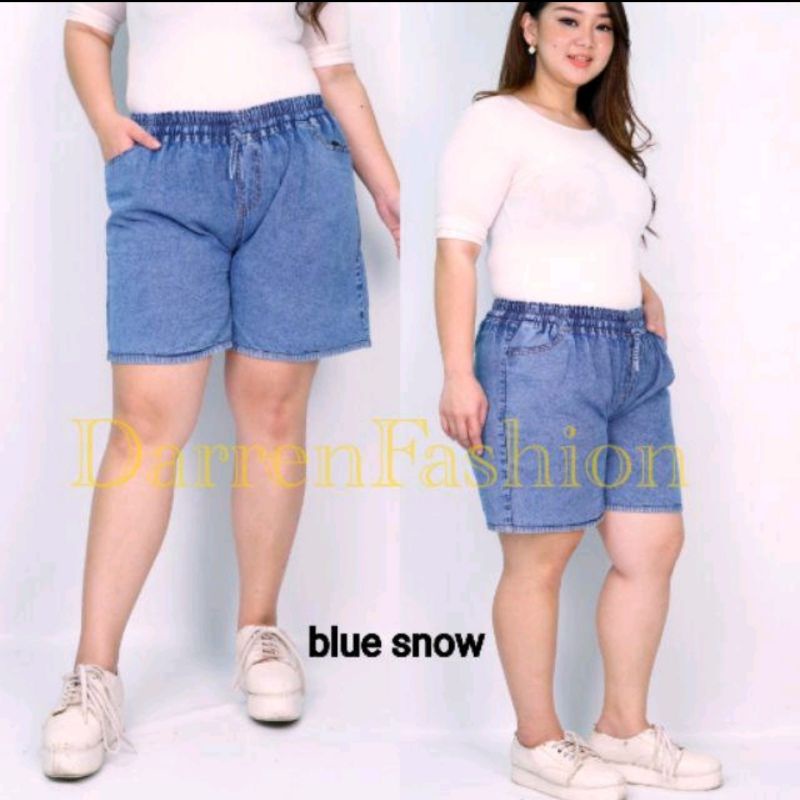 Hot Pants Snowy Jumbo . Hot Pant Snow Bigsize . Celana Jeans Denim Pendek Jumbo Murah