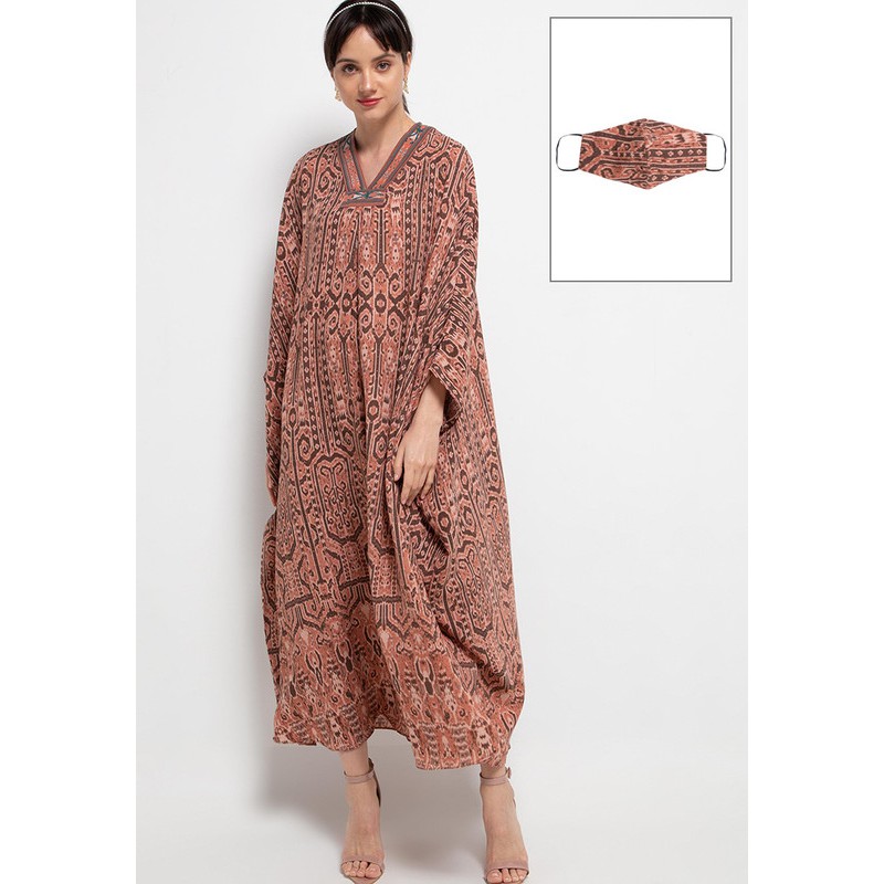 Kamilaa by Itang Yunasz Kaftan Etnik Peach