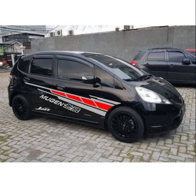 Aksesoris mobil sticker mobil honda jazz stiker keren striping mobil