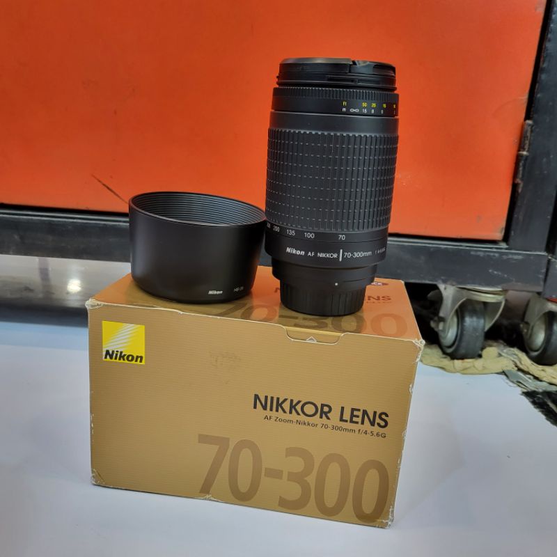 Lensa Nikon AF Zoom-Nikkor 70-300mm f/4-5.6G