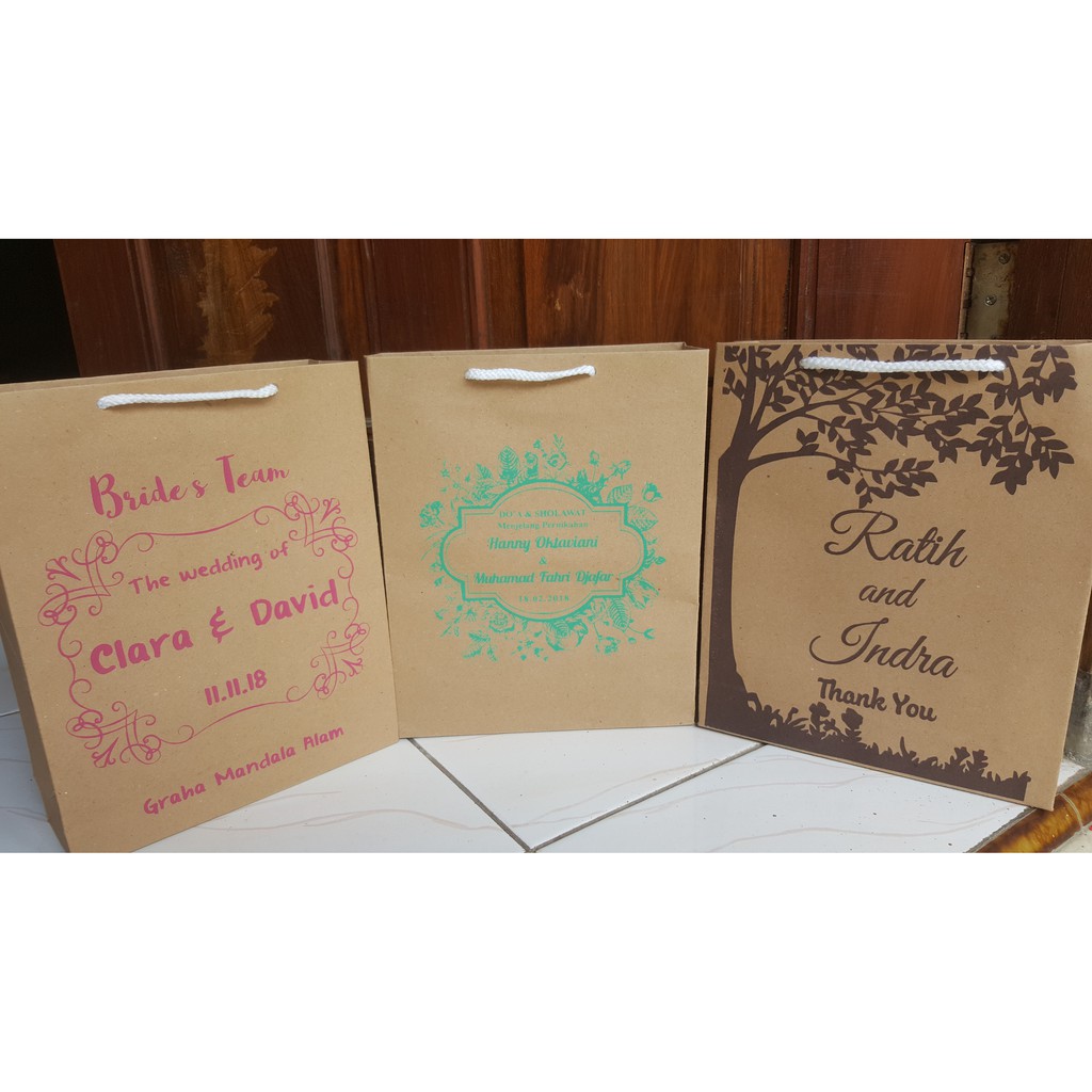 

paperbag custom craft coklau uk P22 L8 T27(medium),paperbag sablon,paperbag murah