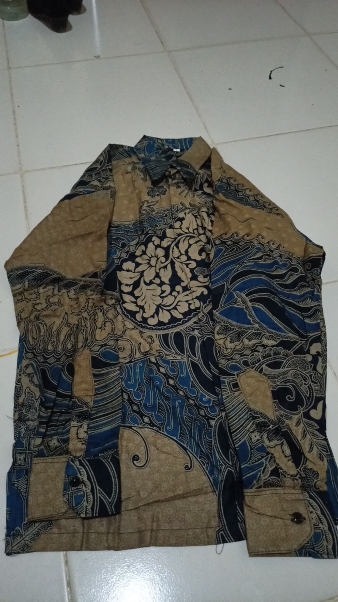 Kemeja Batik Pria Lengan Panjang Motif Terbaru Buat Seragam Kerja Kondangan Harian