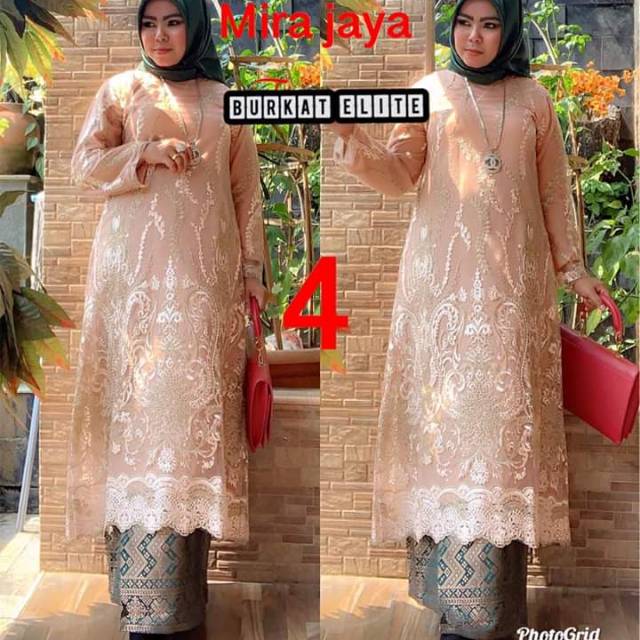 SET BROKAT TILE BY. MIRA JAYA