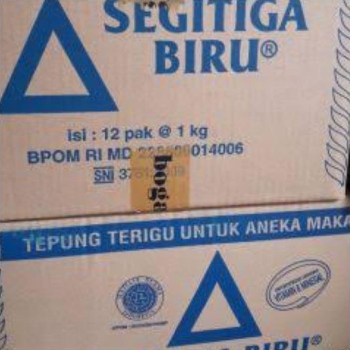 

1 dus (isi 12 pcs) Tepung Segitiga Biru Eco Pack @ 1kg