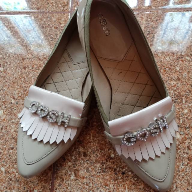 Flat shoes gosh