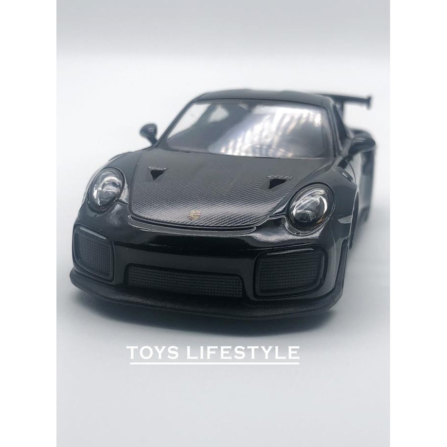 maddox - Kinsmart Diecast - Porsche 911 GT2 RS Skala 1:36 (Hitam)