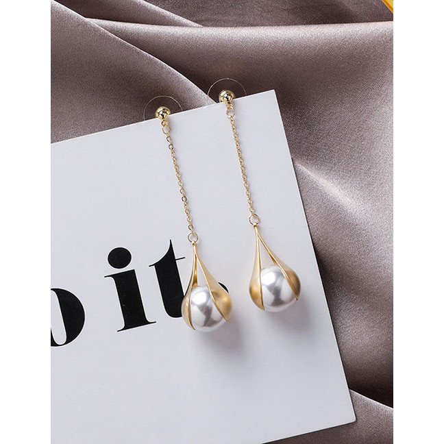 LRC Anting Tusuk Fashion Gold 925 Silver Pin Metal Bag Artificial pearl Tassel Earrings D35307