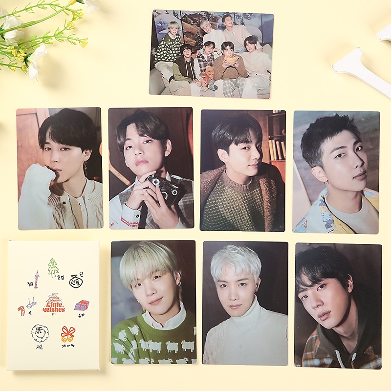 8pcs / set Kartu Foto MINI Kpop BTS 2021 Merry Christmas Untuk Koleksi