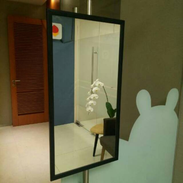 KACA CERMIN DINDING MEDIUM UK. 69X36 CERMIN WAJAH CERMIN GANTUNG HIGH QUALITY CERMIN SETENGAH BADAN