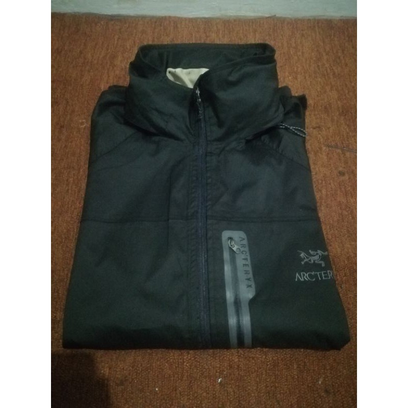 jaket outdoor arcteryx second