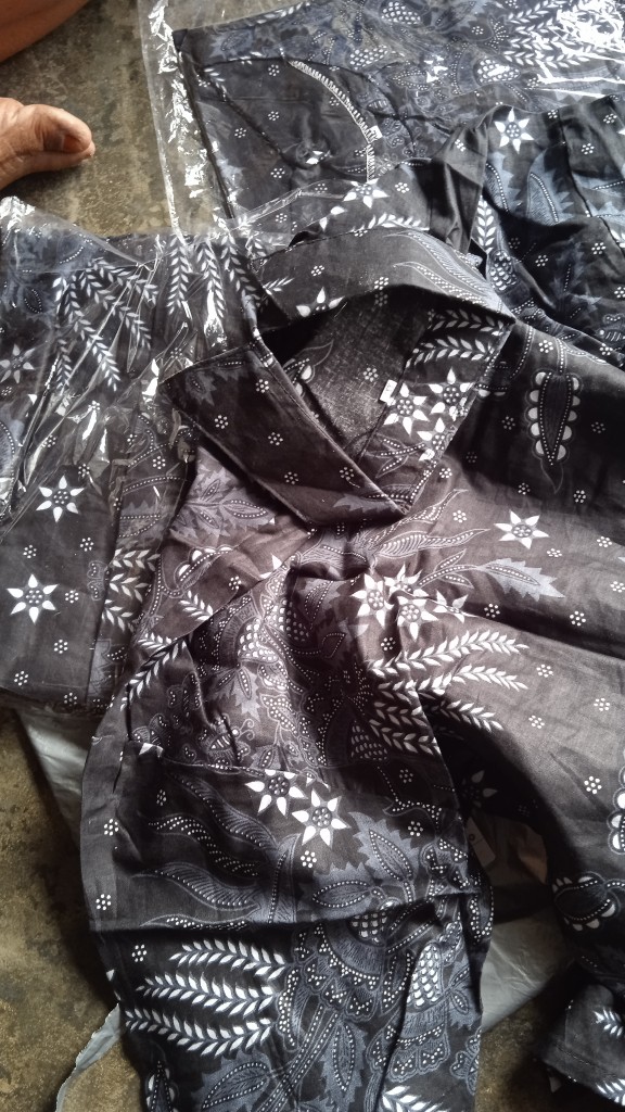 Bswart Batik Hrb026 Kenongo Hem Pendek Padi Pekalongan M L Xl Batik Pria Murah Modern Grosir Batik