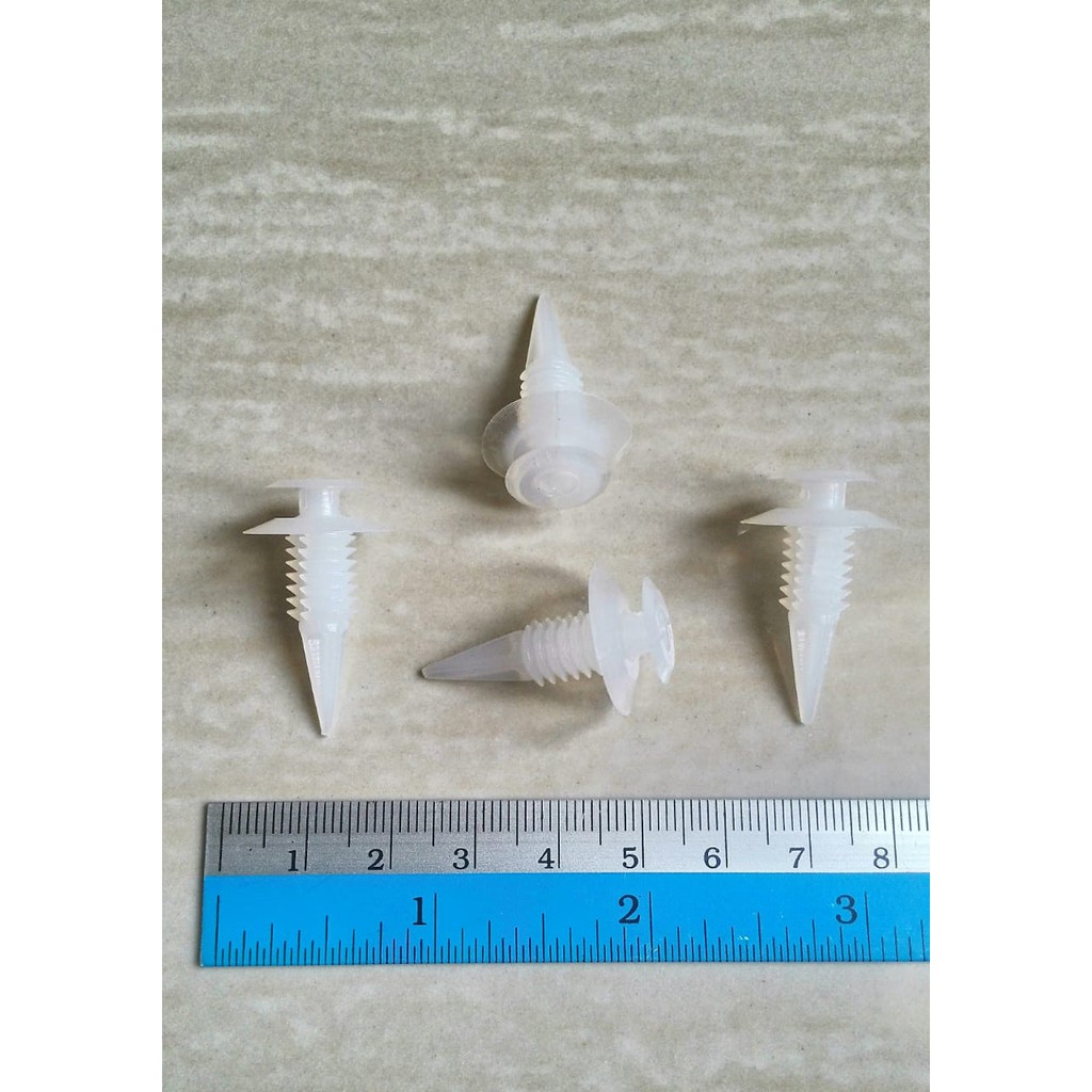 Kancing doortrim mobil Isuzu Panther Touring - KDMI01