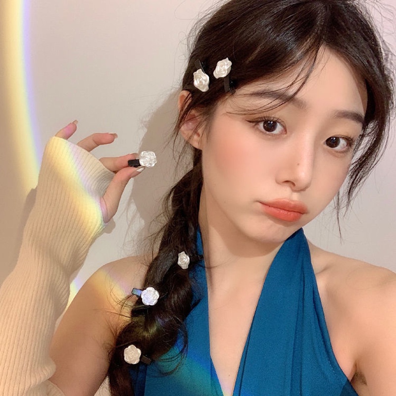 Jepit Rambut Duckbill Desain Bunga Camellia Warna Putih Untuk Wanita