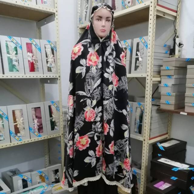 Mukena poeti