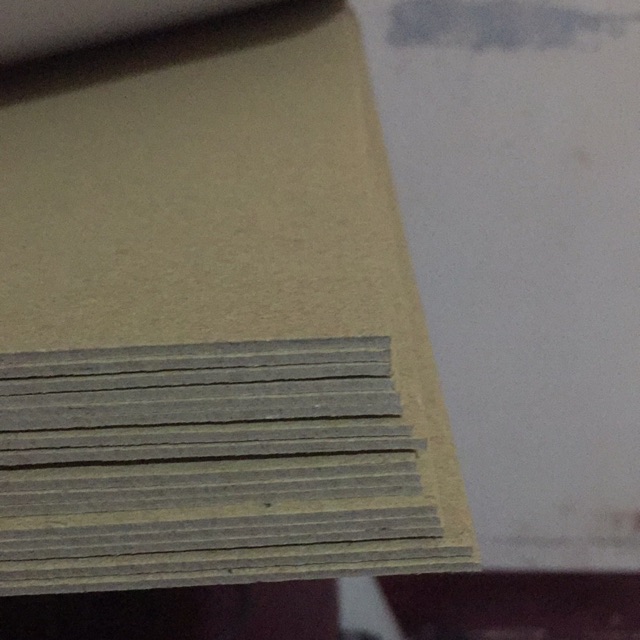 

Karton board 40