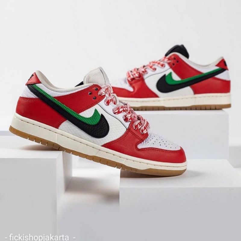 SEPATU FRAME SKATE x NIKE SB DUNK LOW HABIBI