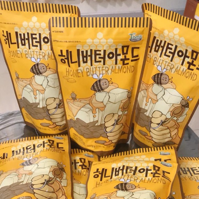 

Kacang Almond Korea