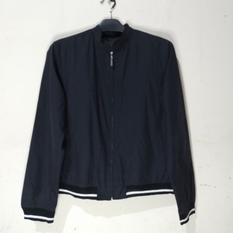 jaket bomber hitam polos