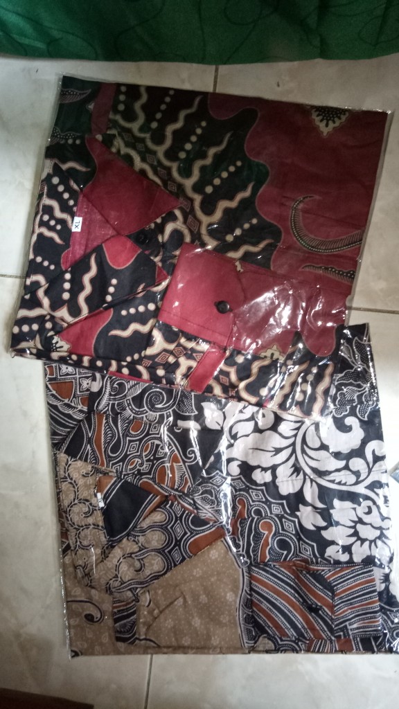 Kemeja Batik Pria Lengan Panjang Motif Ekor Naga 01