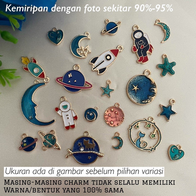 Charm Edisi Planet (ukuran di gambar)