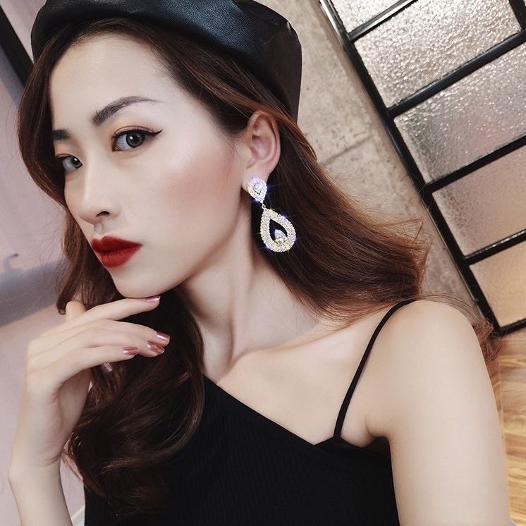 Anting Giwang Gaya Eropa dengan Berlian Imitasi untuk Wanita / Anting Diamond Untuk Wanita