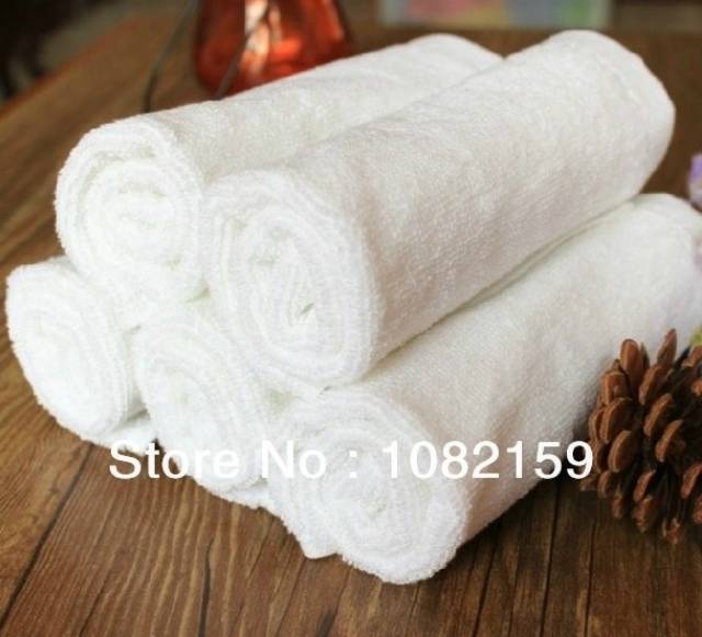 handuk sport muka kecil simple travel magic towel lap putih polos / handuk hadiah