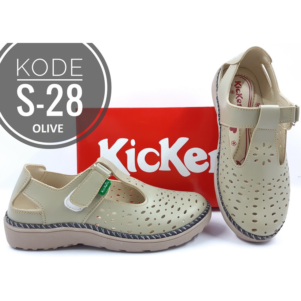 Sepatu Wanita Merk Kickers Slip On Kode S-28 | Shopee Indonesia