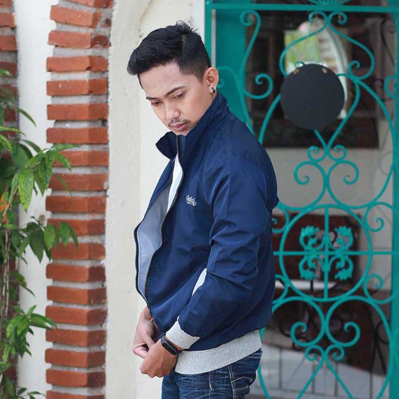 Jaket Windbreaker Pria / Jaket Bomber Hoddie Original