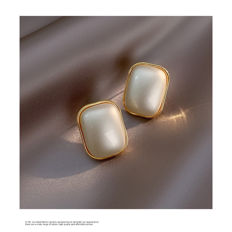 Anting S925 Silver Needle Bentuk Hati Persegi Gaya Retro