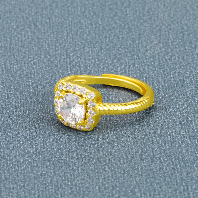 Ornamen Cincin Berlian Warna Emas Gaya Eropa Amerika Korea Untuk Pasangan