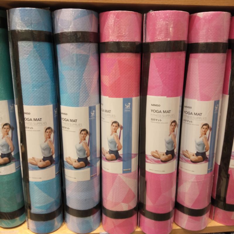 yoga matt miniso motif baru