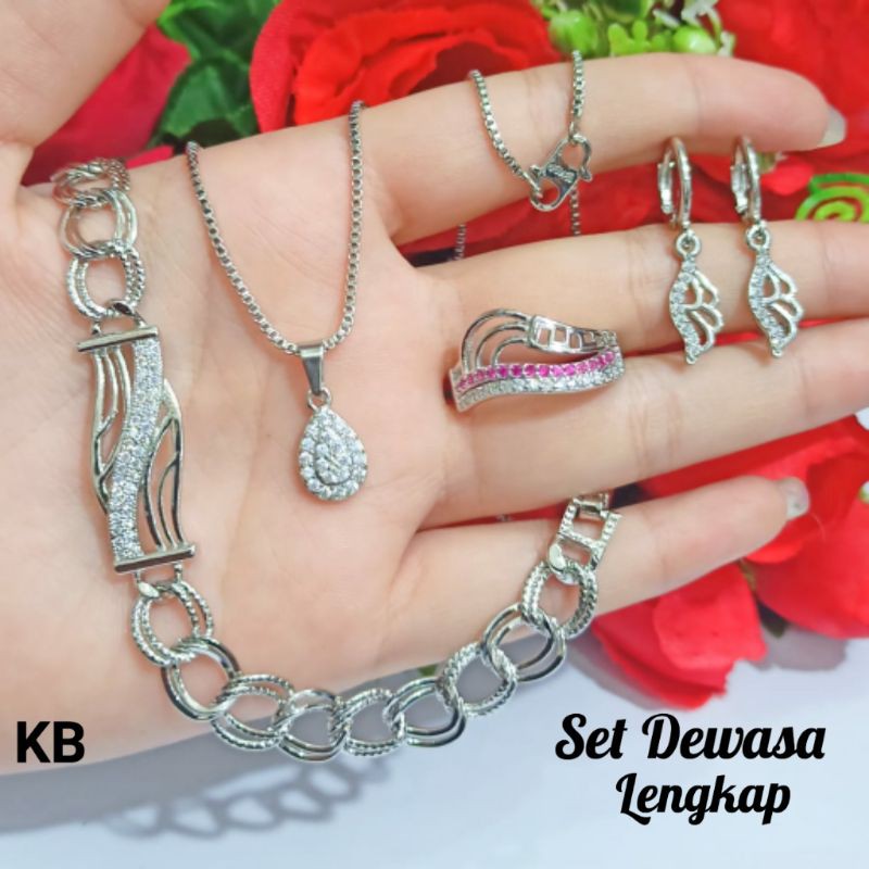 Set wanita dewasa Motif pilihan warna gold dan silver lapis emas