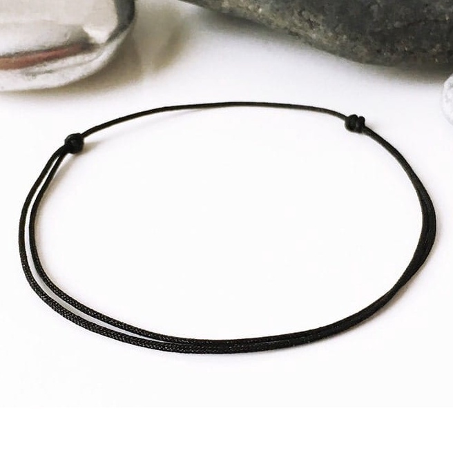 Gelang Tangan / Gelang Hitam / Gelang Hitam Polos / Gelang Hitam Couple / Gelang Tali Hitam / Gelang Hitam Pria / Gelang Tangan Pria / Gelang Hitam Wanita / Gelang Hitam Polos Couple / Gelang Tali Polos / Gelang Hitam Korea / Gelang Hitam Premium