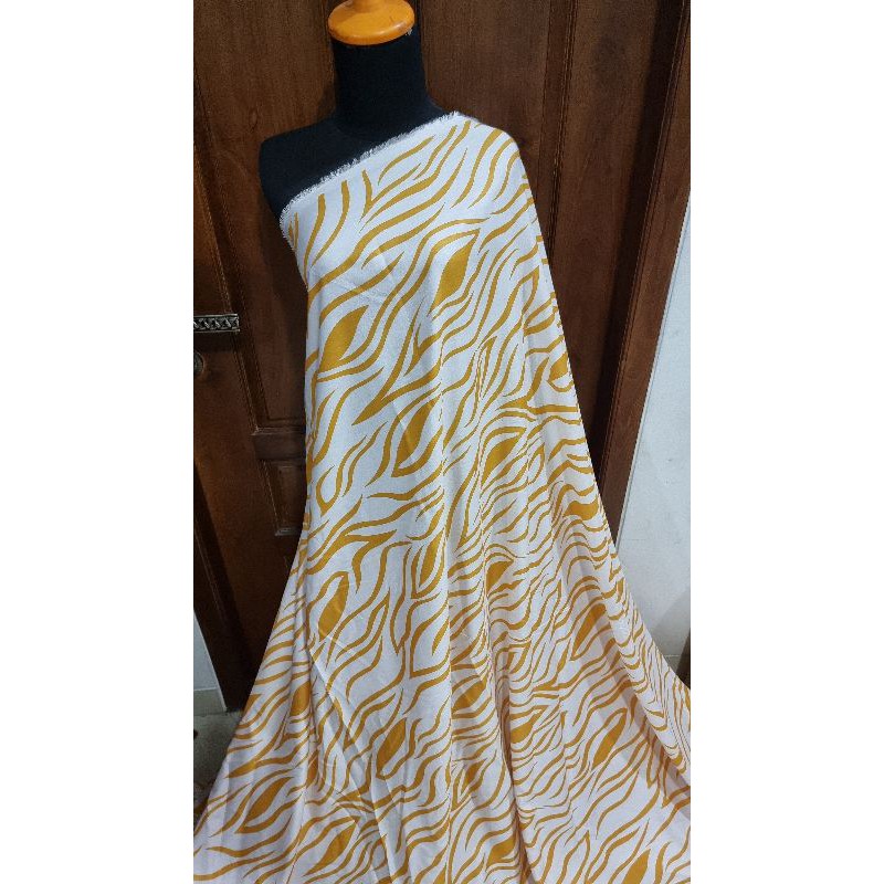 Kain Rayon Viscose Zebra Kuning
