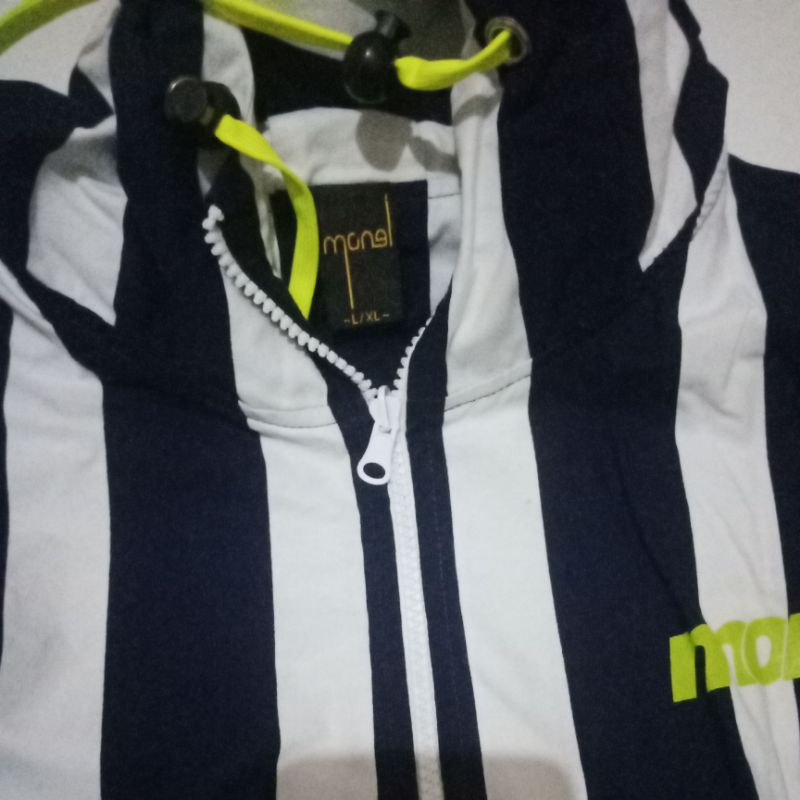 jaket monel