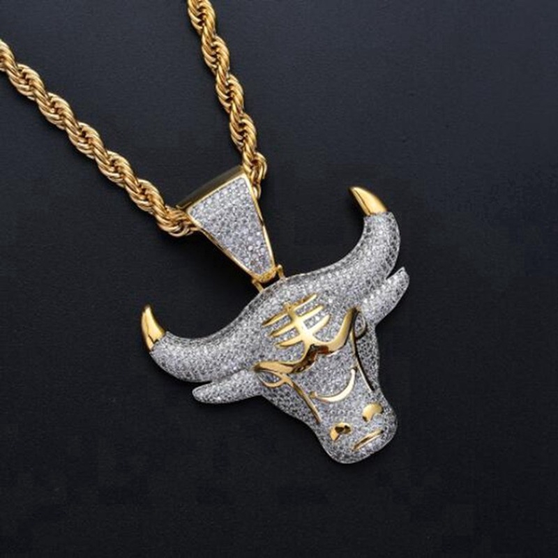 New Trendy Hip-Hop Pendant Micro-Set Zirkon Banteng Kepala Pendant Kepribadian Kalung