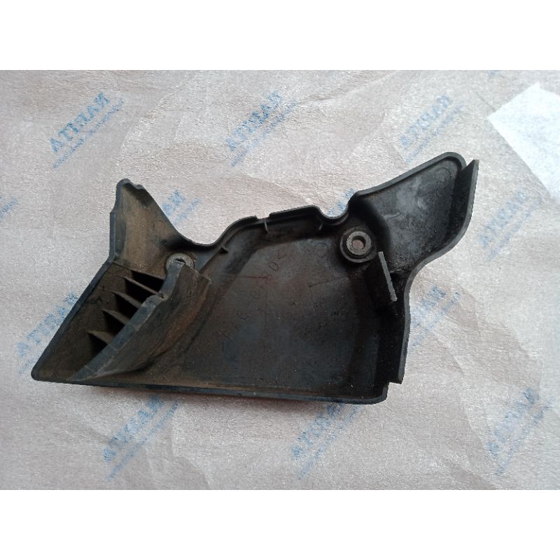 Cover Tutup Gear Depan Yamaha Byson Karbu / ORIGINAL