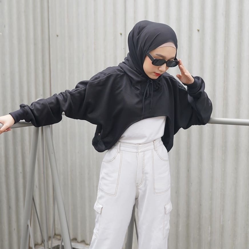 Crop Top Overisize - Oversize Crop Wanita