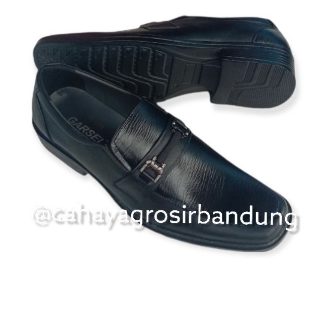 sepatu pantofel pria,sepatu pantofel laki laki,sepatu pantofel kulit, sepatu pesta pria, sepatu kerja pria, sepatu kantor pria,sepatu pantofel kulit 0100