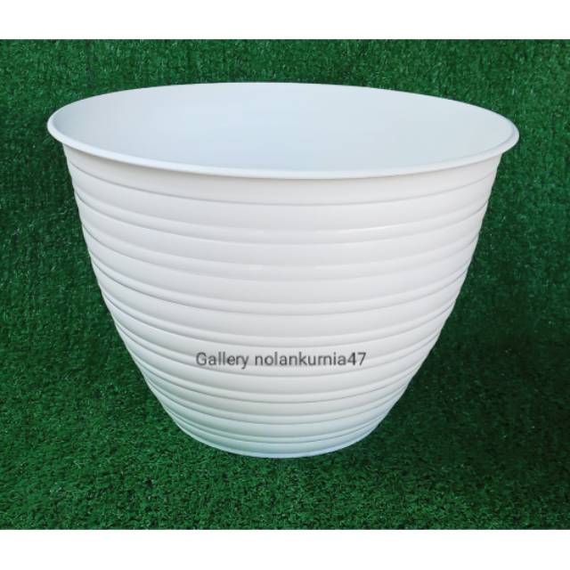 Pot bunga tawon 30 cm